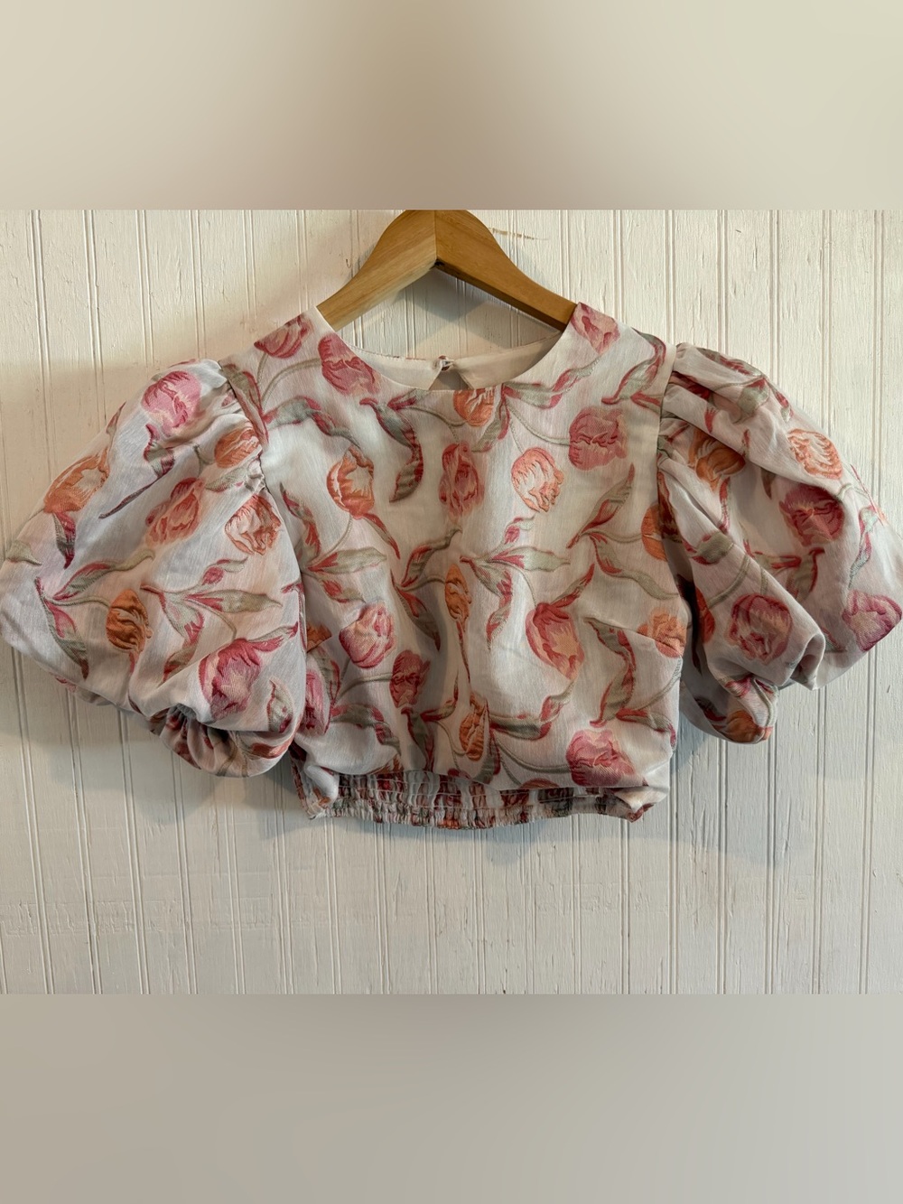 Floral Puff-Sleeve Cropped Blouse & skirt set in Pink and Cream